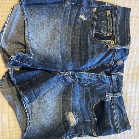 Denim shorts size 6 - Picture 1 of 1